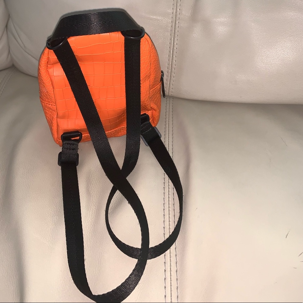 Mini back pack or side bag - Picture 2 of 2
